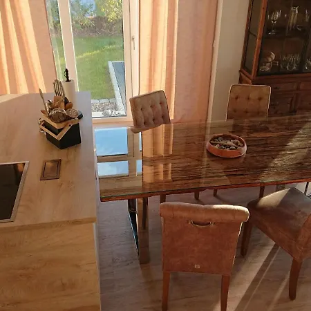 Nyaraló Holiday Seebar, Dranske Lancken